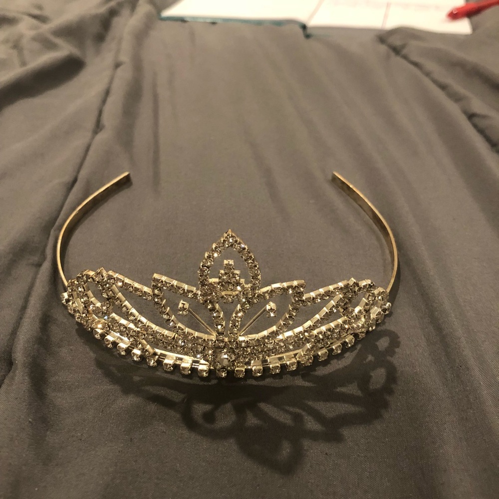 Silver tiara